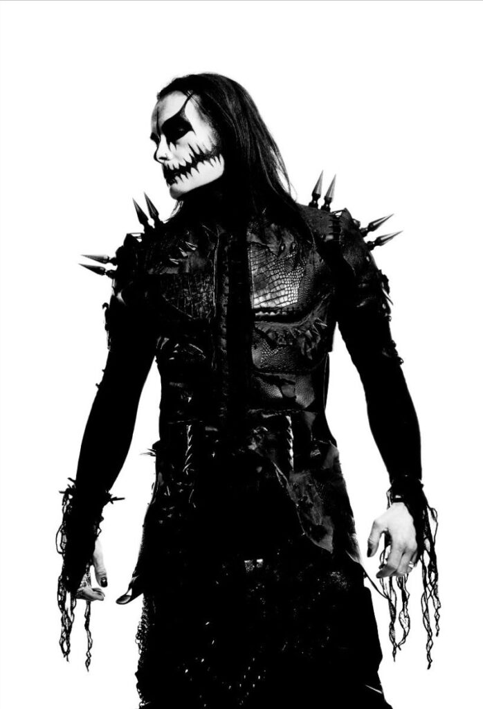 cradle filth hallowed be thy name