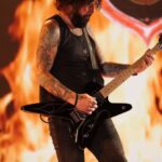 202101_News-Kramer Guitars-Tracii Guns Gunstar Voyager (14)