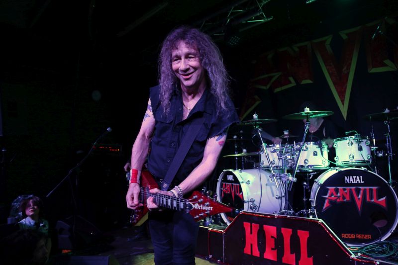 Anvil in Club Hell, Diest - 30 november 2024 - © Peter Bulkmans