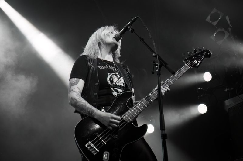 202503_live_Girlschool (10)