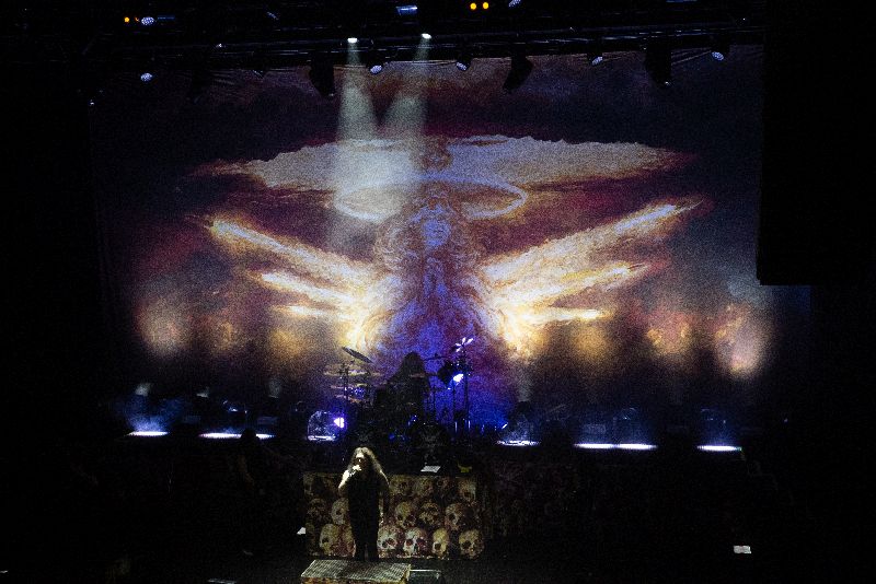 Testament op Thrash Of The Titans in TivoliVredenburg, Utrecht- 26 oktober 2025 - © Tim Biesterveld