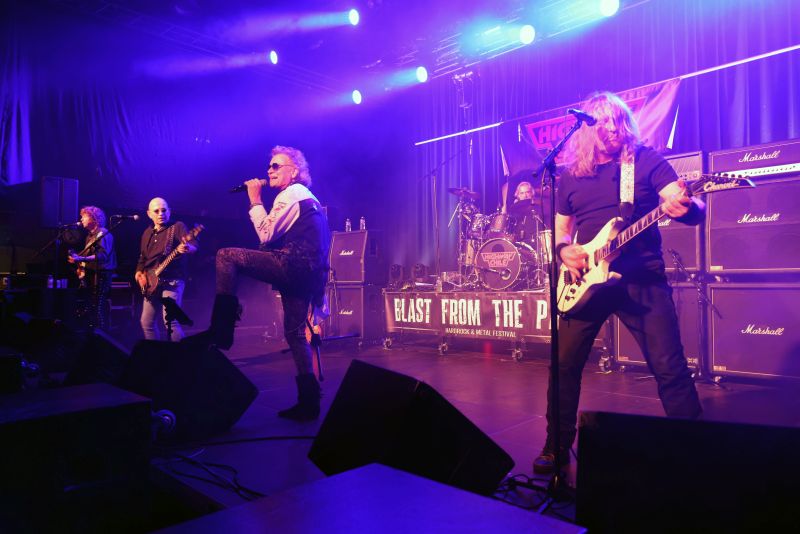 Highway Chile - © Peter Bulkmans