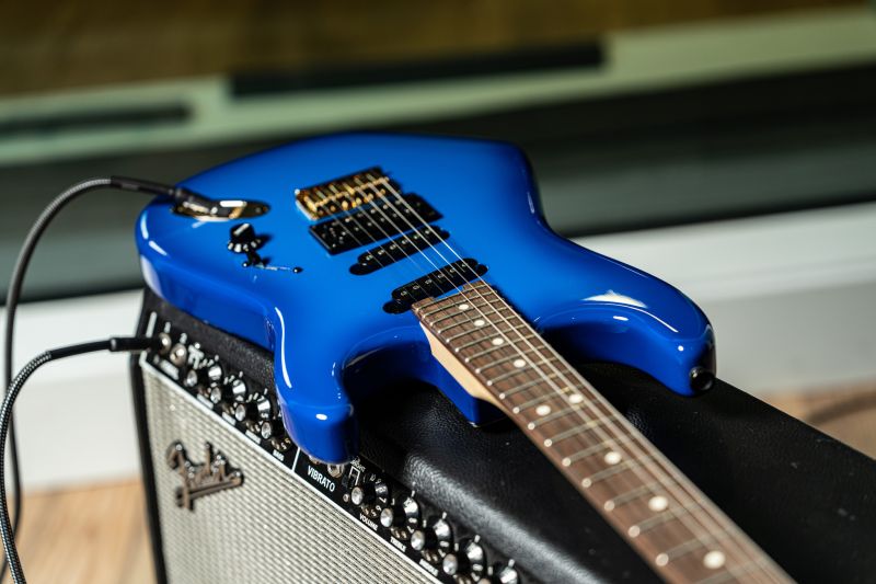 202604_news_Charvel- Jake E Lee Signature Pro-Mod San Dimas Style 1 HSS HT RW (9)