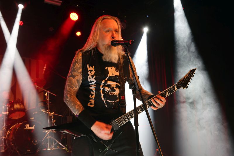 Accuser op Hell On Air - © Peter Bulkmans