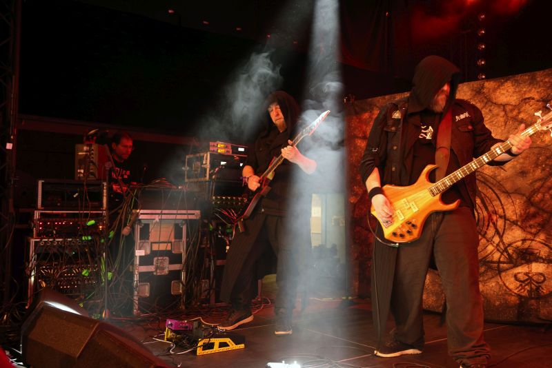 Aeonik op Hell On Air - © Peter Bulkmans