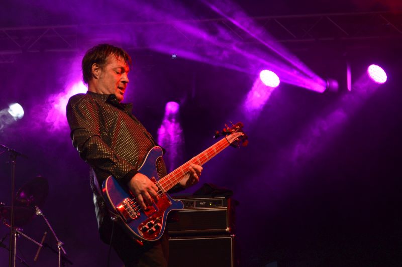 202609_band_Vardis (2)