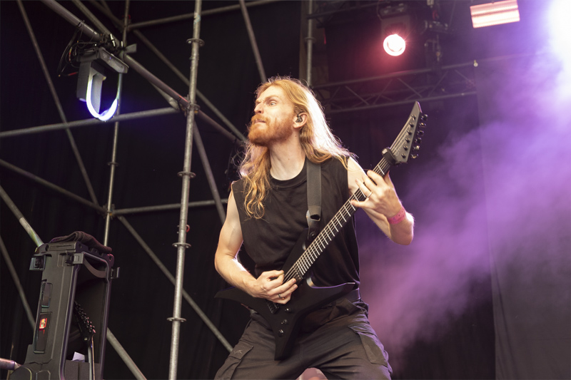 Employed To Serve op Dynamo Metal Fest 2026 - © Hans Lievaart