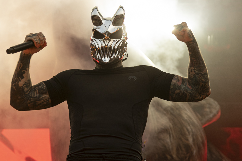 Slaughter To Prevail  op Dynamo Metal Fest 2026 - © Hans Lievaart