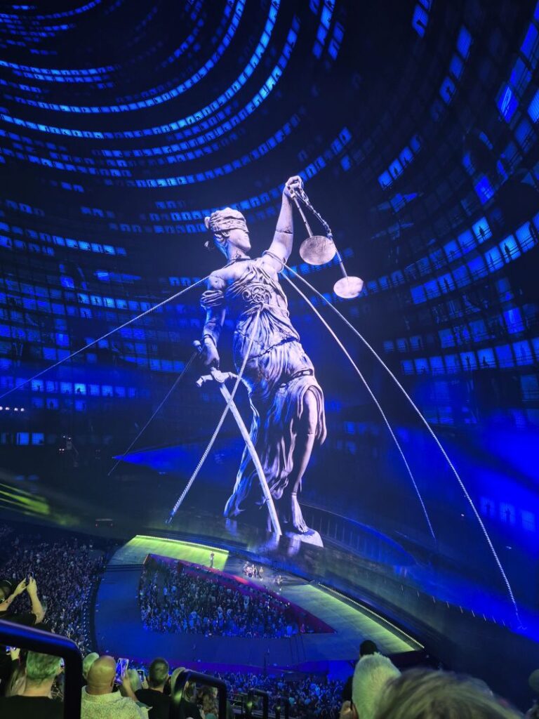 Metallica in The Sphere- Las Vegas 1 oktober 2026 - © Perry Boleij (telefoon)