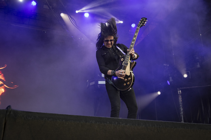 Godsmack op Dynamo Metal Fest 2026 - © Hans Lievaart